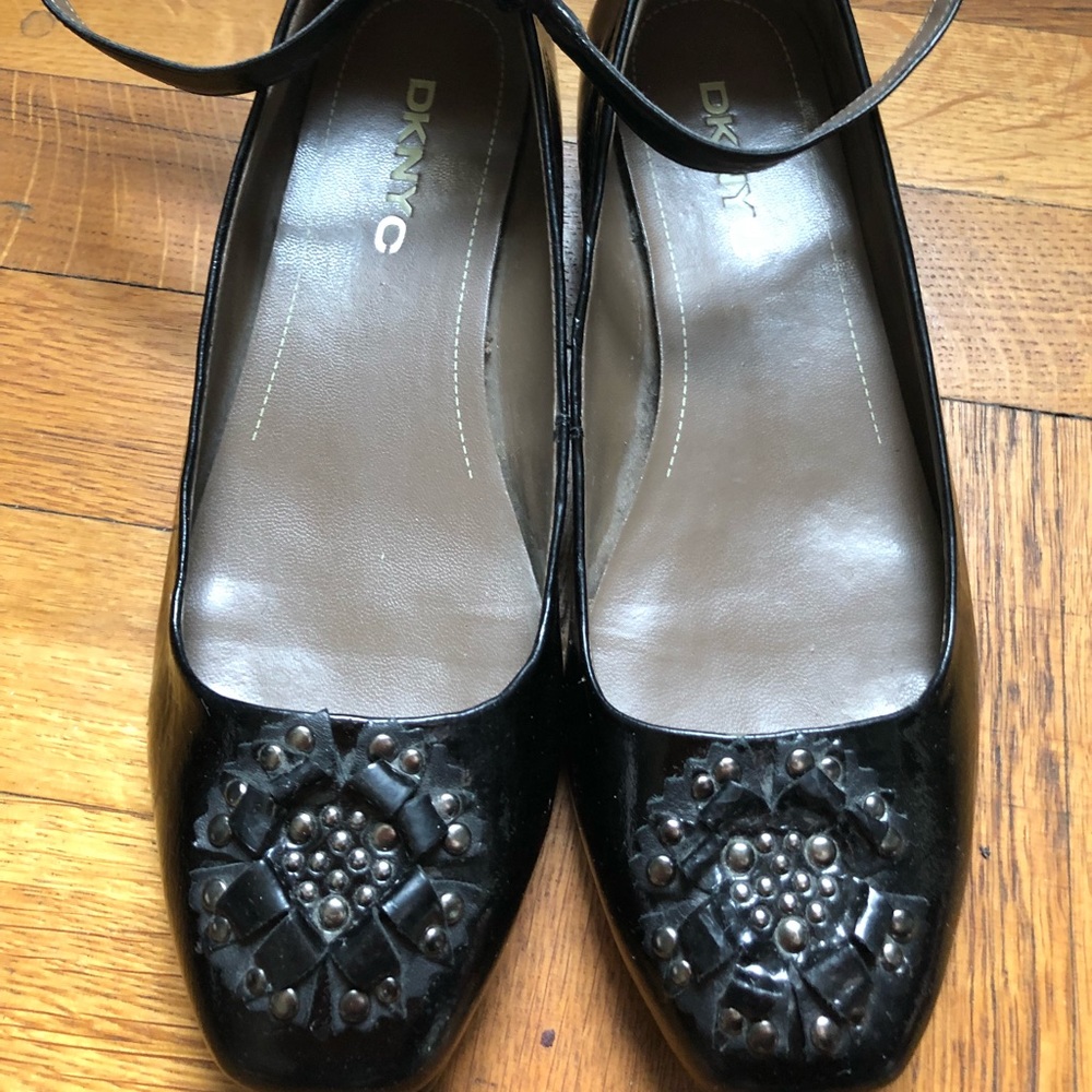 DKNYC patent leather shoes